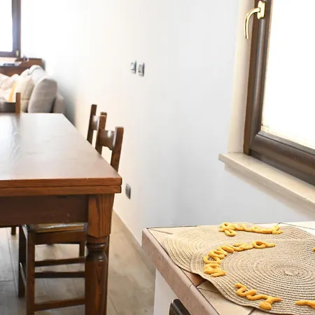 Se160 - Senigallia, Comodo Trilocale Con Patio *