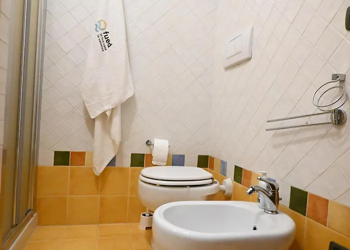 Se160 - Senigallia, Comodo Trilocale Con Patio * Senigallia