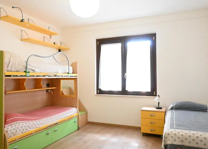 Se160 - Senigallia, Comodo Trilocale Con Patio * Senigallia