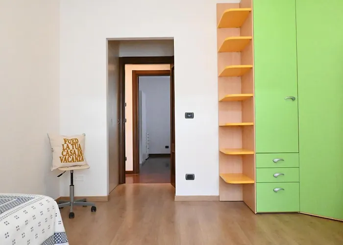 Se160 - Senigallia, Comodo Trilocale Con Patio *